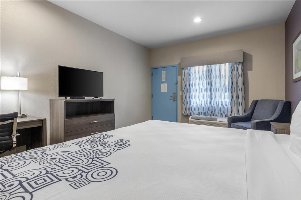 SureStay Plus Hotel by Best Western Ada - photo 9
