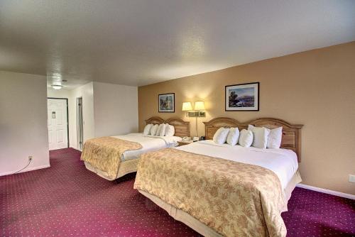 Days Inn by Wyndham Lolo Missoula Area - photo 31