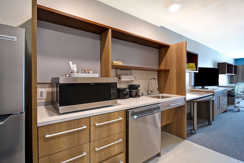Home2 Suites by Hilton Las Vegas Convention Center - photo 16
