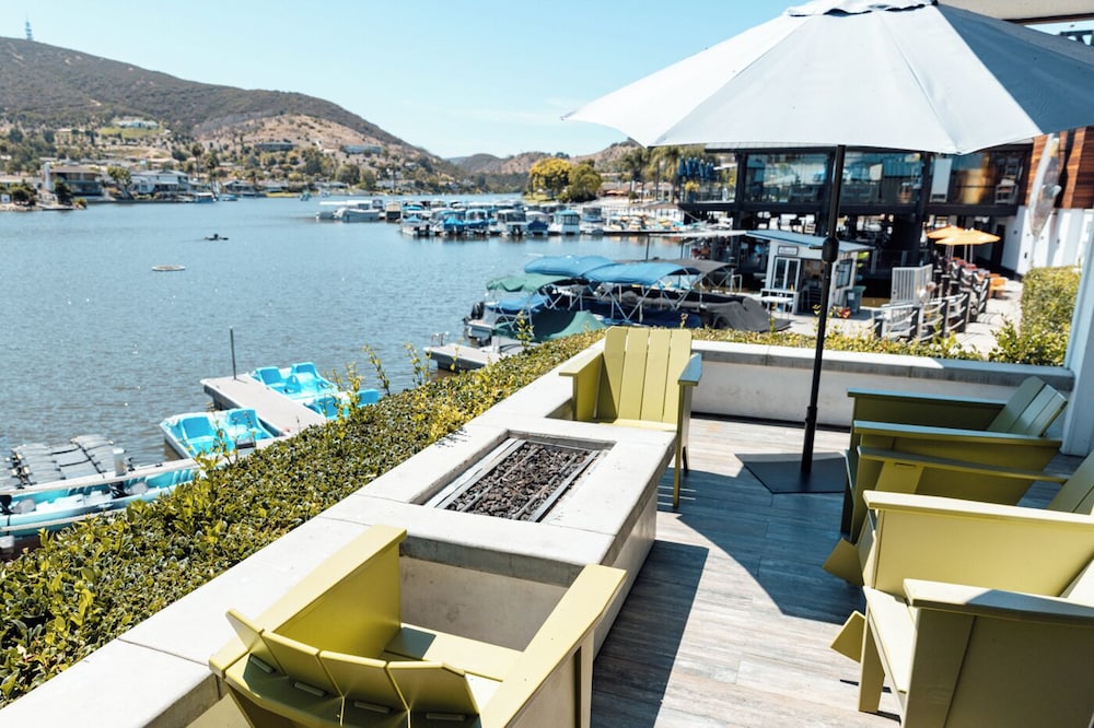 Lakehouse Resort - photo 27