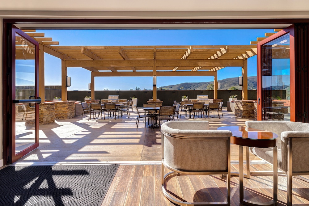 TownePlace Suites San Luis Obispo - photo 43