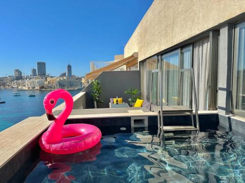Private Pool Luxury Penthouse — 4-Star Luxury Hotel in Sliema, Malta