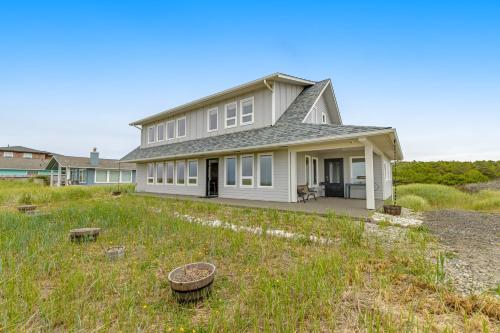 Blue Ocean Lodge — 4-Star Luxury Hotel in Westport, United States