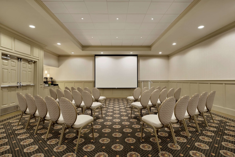 Hilton Columbia Center - photo 54