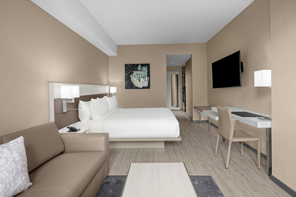 AC Hotel by Marriott Washington DC Capitol Hill Navy Yard - photo 15