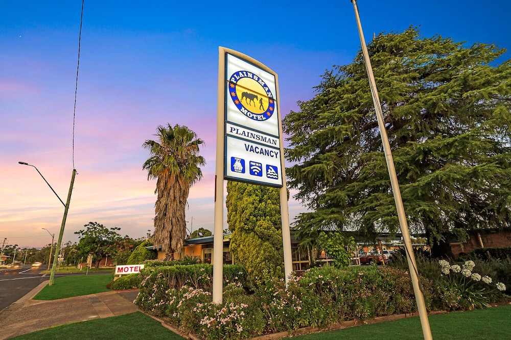 Plainsman Motel — hotel in Forbes