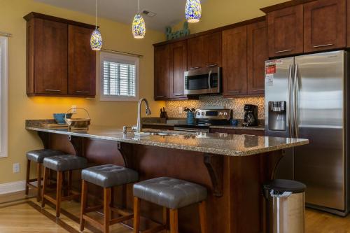 Night Sand by Oak Island Accommodations - photo 25