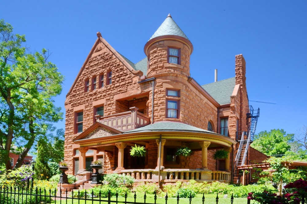 Capitol Hill Mansion B&B Inn — 4-Star Luxury Hotel in Denver, United States