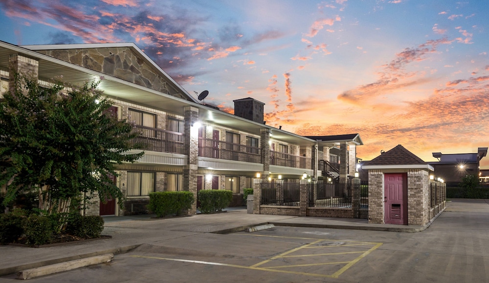 Red Roof Inn Conroe North Willis — Willis