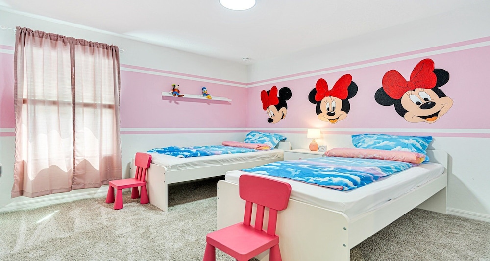 Family Oasis: Pool Jacuzzi & Resort Access - photo 4