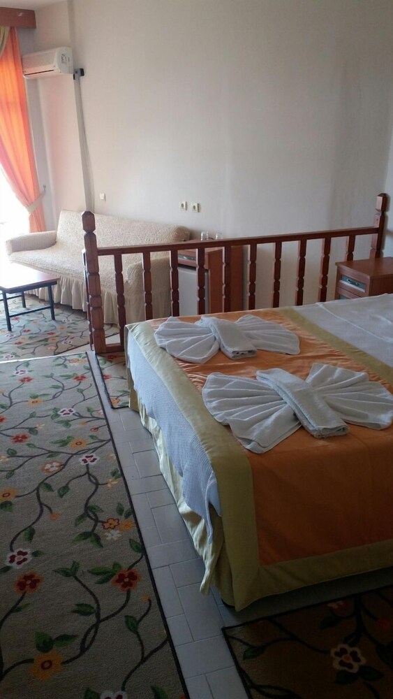 Amos Hotel — Marmaris — photo 4
