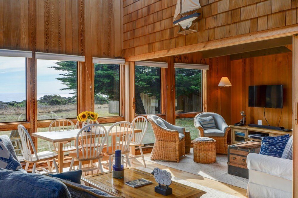 Sibley in Sea Ranch, United States