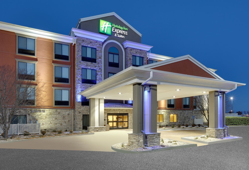 Holiday Inn Express Mitchell by IHG — hotel in Mitchell
