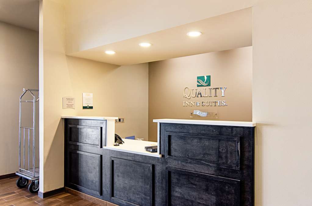 Quality Inn & Suites Near Tanger Outlet Mall - photo 8
