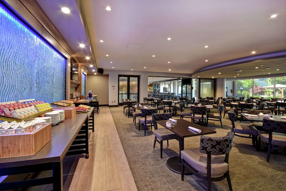 DoubleTree by Hilton Hotel Pleasanton at the Club - photo 37