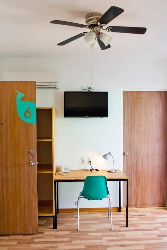 Hostal Tres Central