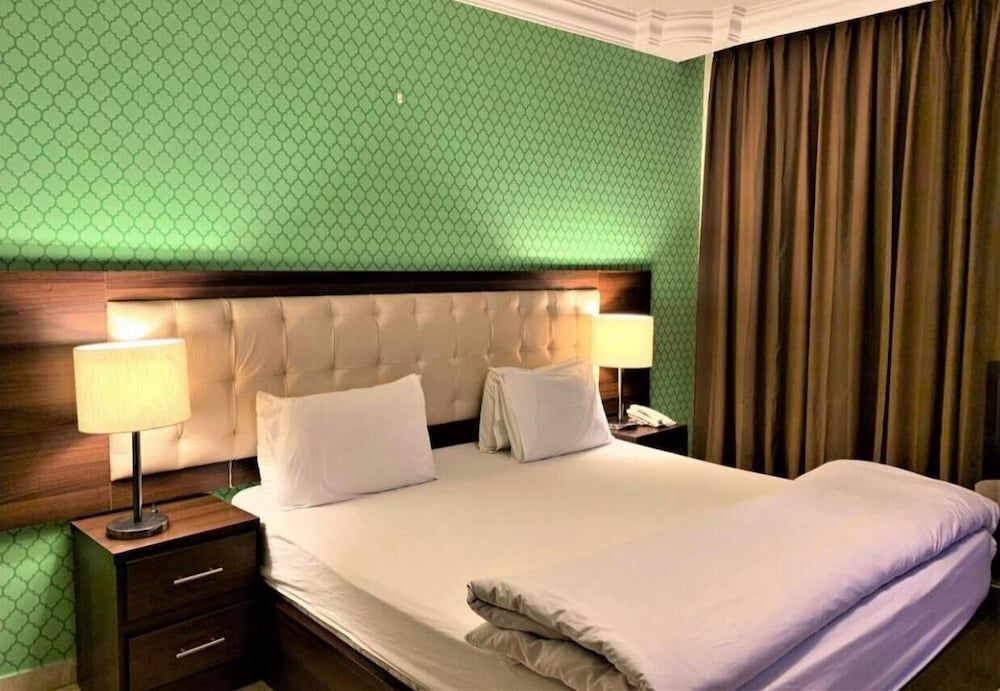 Lancaster Hotel Apartments Dahiet Alrasheed — Amman
