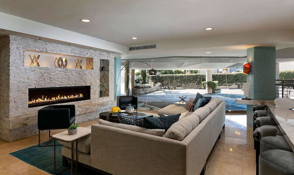 Belamar Hotel Manhattan Beach Tapestry Collection by Hilton - photo 2