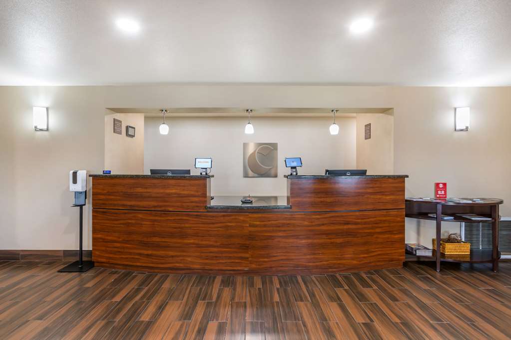 Comfort Inn & Suites Yuma I 8 - photo 6