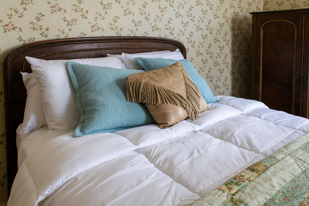 The Shepherd's Inn - photo 8