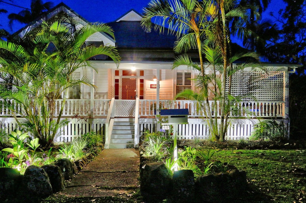 Arcadia House — 4-Star Luxury Hotel in Byron Bay, Australia