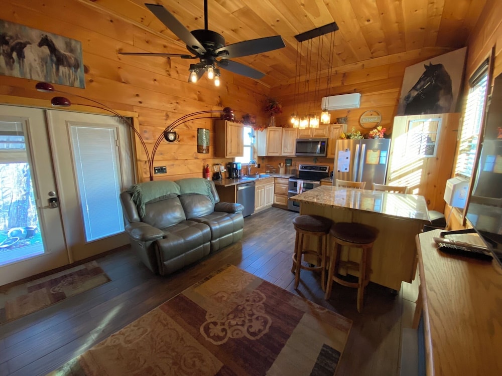 Tiny Living in Sevierville, United States