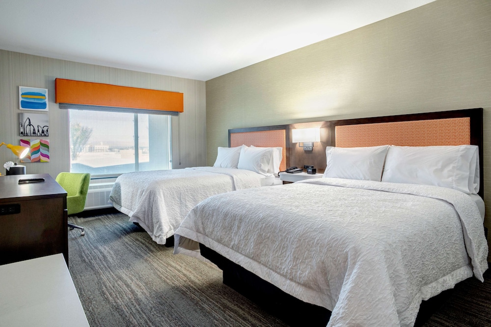 Hampton Inn & Suites Indio - photo 11
