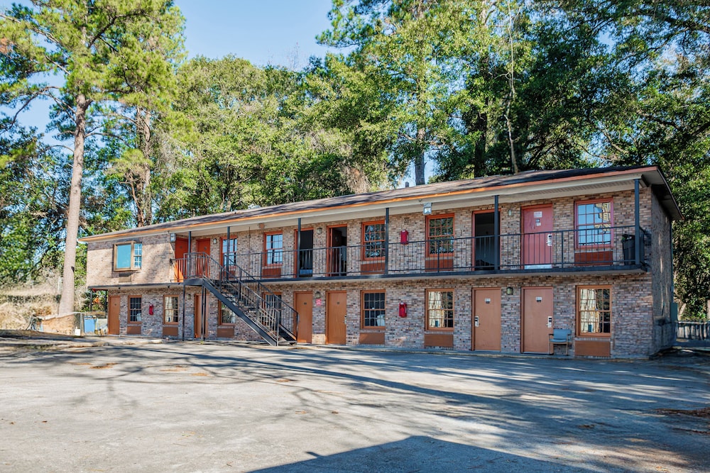 Southern Inn By OYO Walterboro I 95 - photo 31