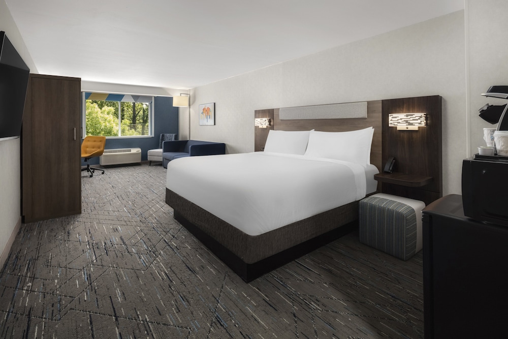 Holiday Inn Express Bothell by IHG - photo 11