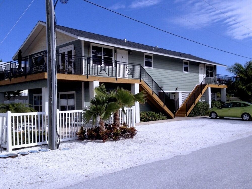 The Anna Maria Island Beach Paradise 5 - featured photo