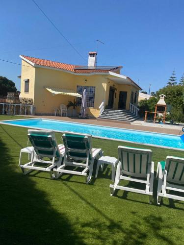 Cotovia Lodge — 4-Star Luxury Hotel in Sesimbra, Portugal