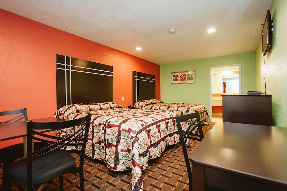 Regency Inn Channelview — Channelview