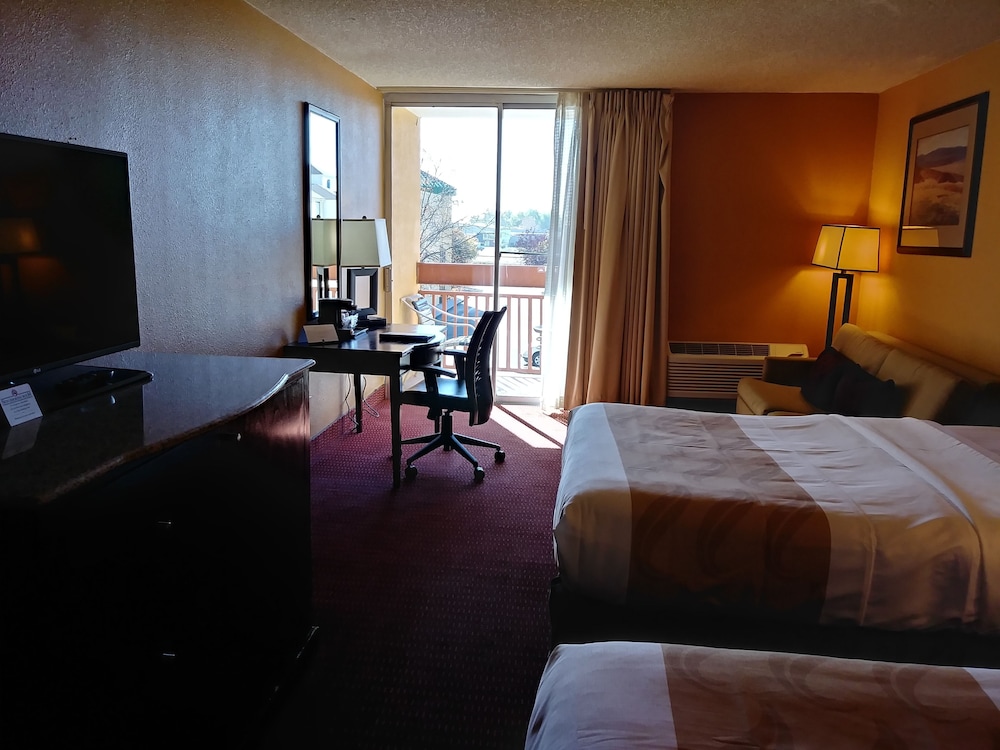 Quality Inn & Suites I 25 North - photo 4