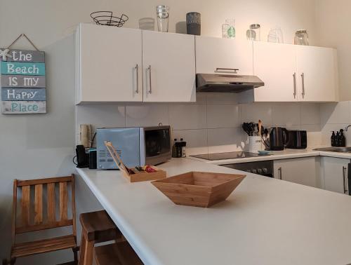 Coastal Studio Empire Apartment