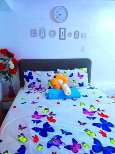 Amber's Leisure Staycation Manila — 5-Star Luxury Hotel in Manila, Philippines