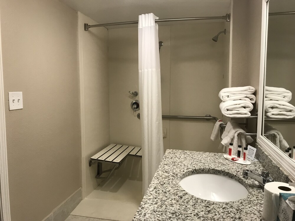 Casa Bella Inn & Suites - photo 23