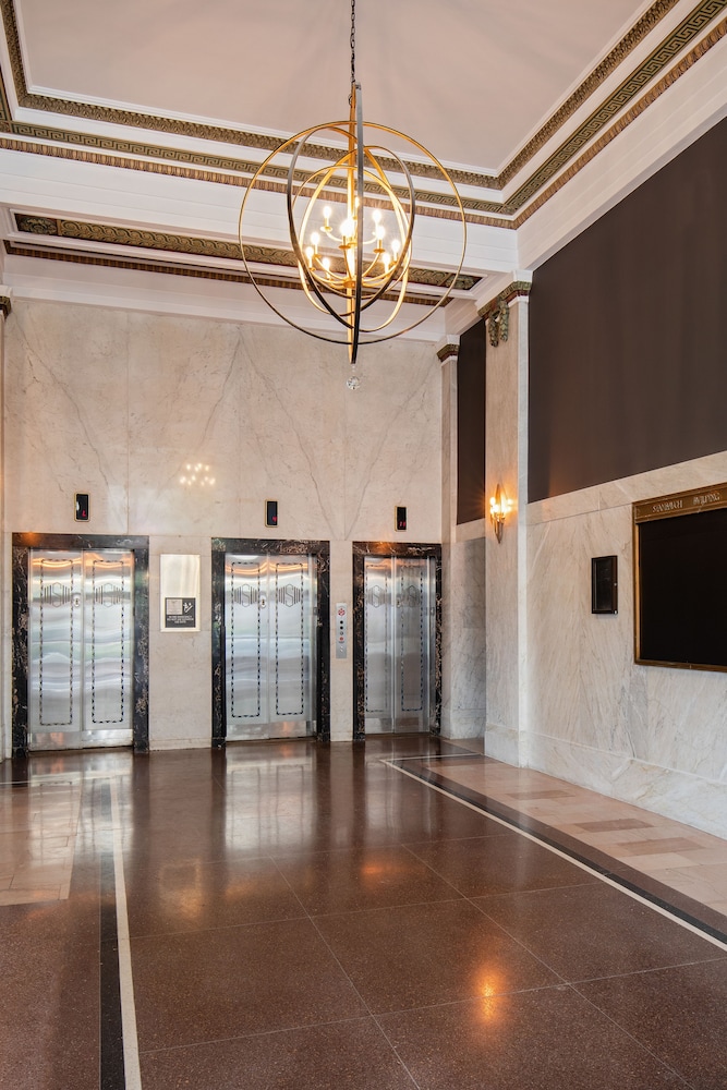 DoubleTree by Hilton Youngstown Downtown - photo 28