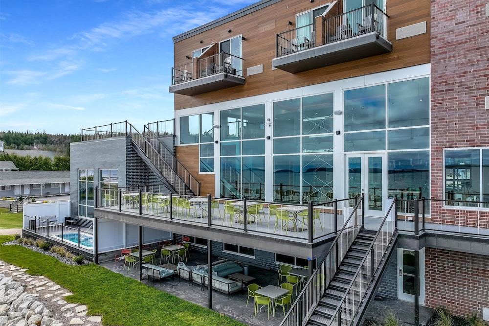Hampton Inn by Hilton St Ignace Lakefront Mackinac - photo 61