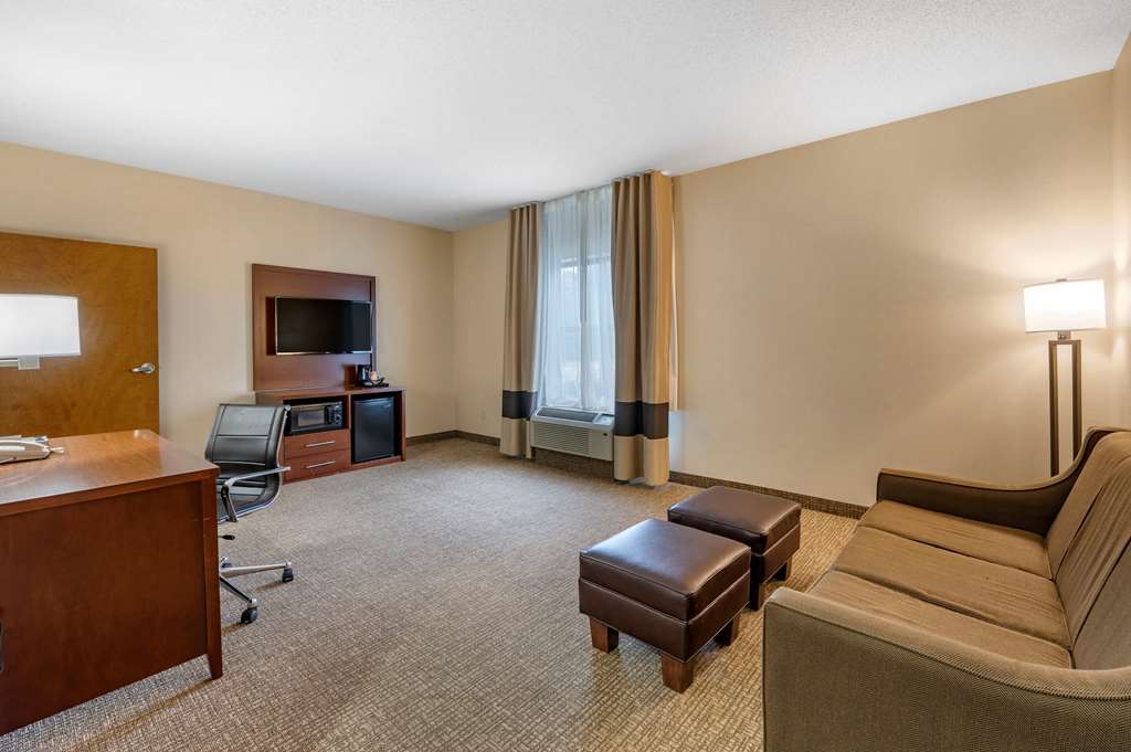 Comfort Inn Louisville Southwest - photo 19