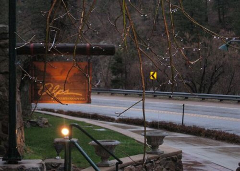 Alps Boulder Canyon Inn - photo 65
