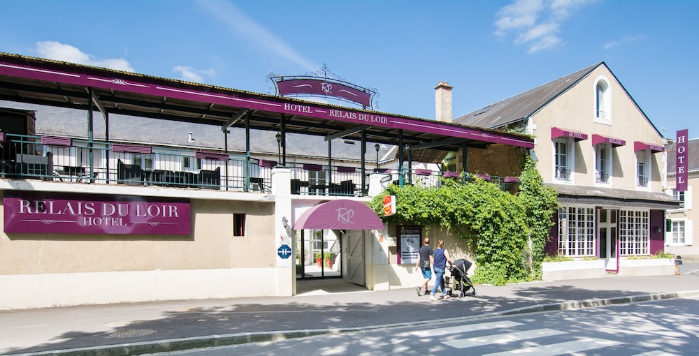 Hôtel Restaurant Relais du Loir - carbon neutral hotel in La Fleche
