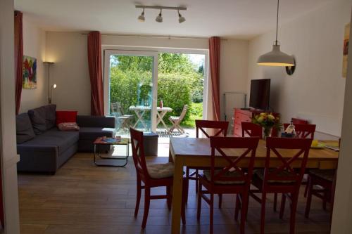 Inselblume 27 Modernes Ferienhaus mit Garten in Burg — hotel in Burg Auf Fehmarn
