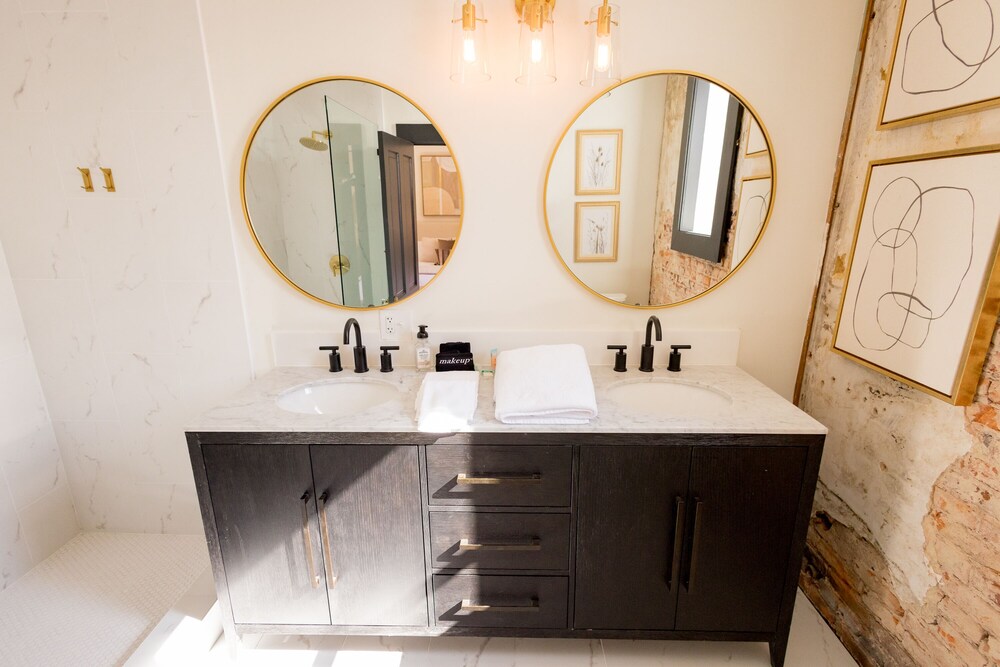 Speakeasy Suites - photo 43