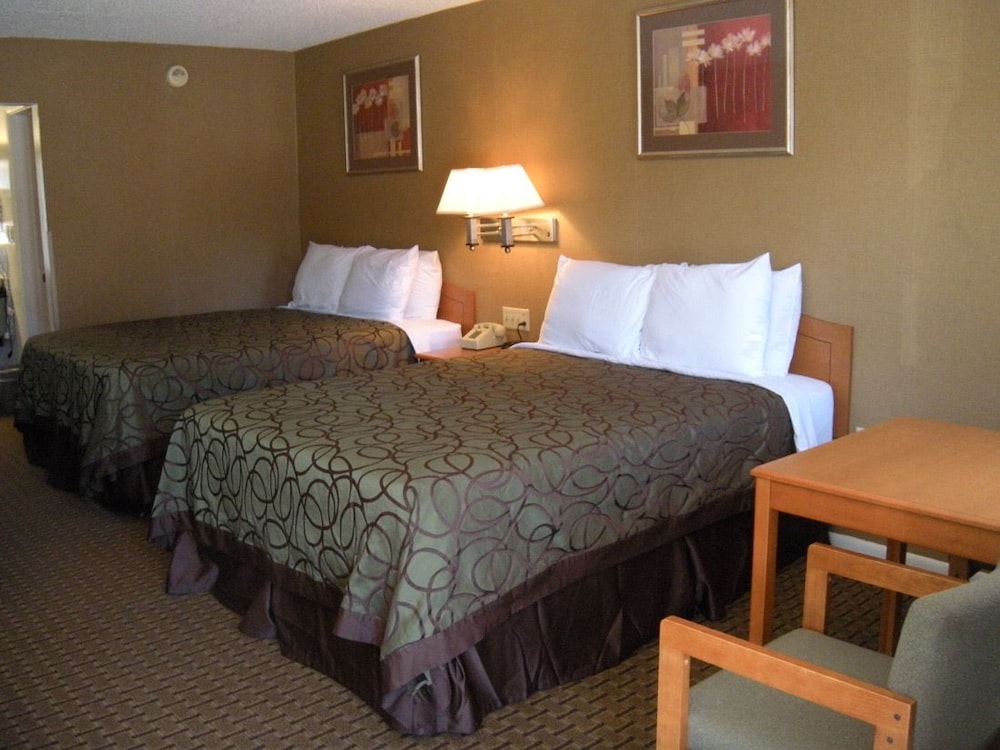 Motel West - photo 12