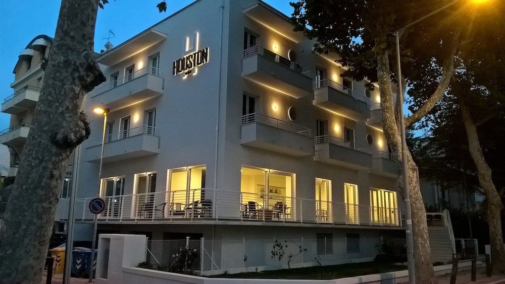 Hotel Houston - last minute hotel in Rimini