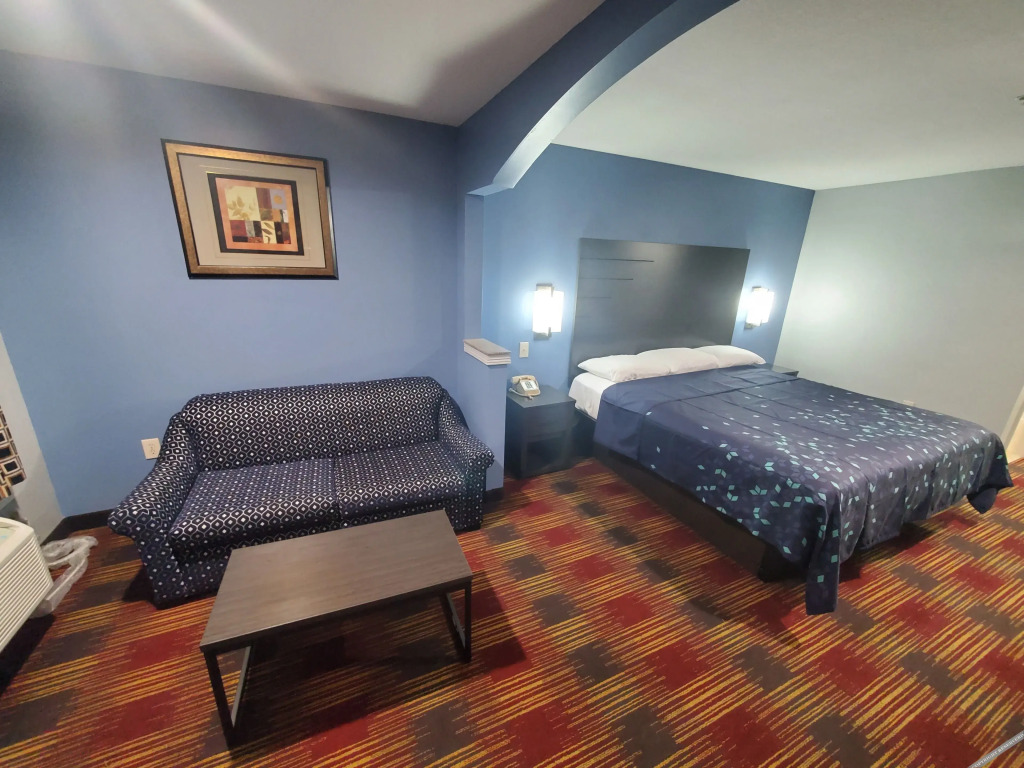 Scottish Inns and Suites East Sam Houston Pkwy - photo 5