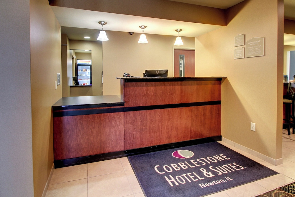Cobblestone Hotel & Suites Newton - photo 40