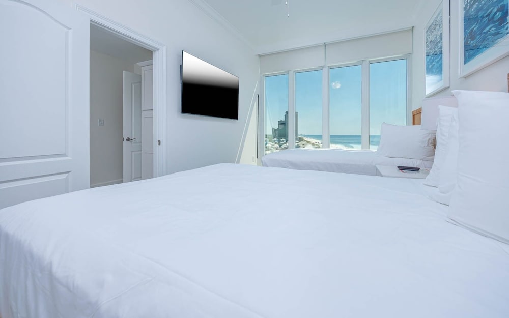 Phoenix Gulf Towers 908 4 Bedroom Condo - photo 10