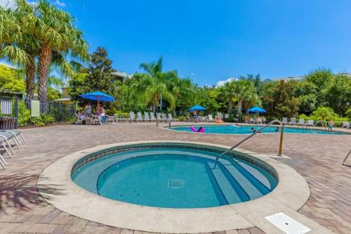 Three Bedroom Apartment Davenport — 4-Star Luxury Hotel in Davenport, United States