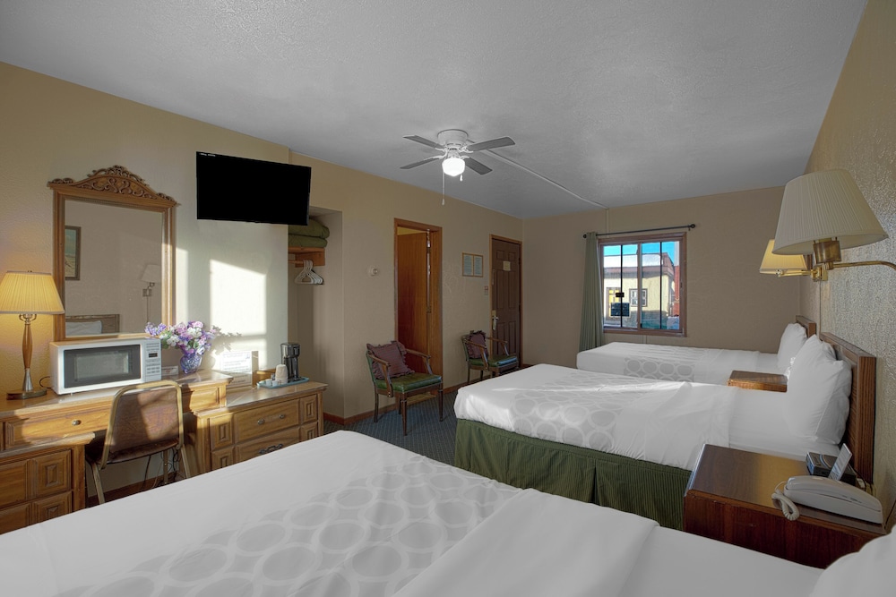 Love Hotels Silver Street by OYO at Hurley WI - photo 17